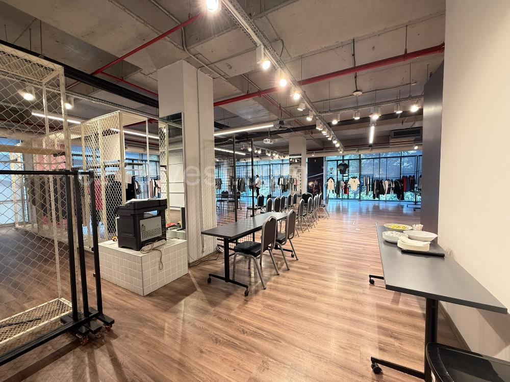 Kağıthane Kiralık Dükkan + Ofis 1.092 m² Polat Ofis
