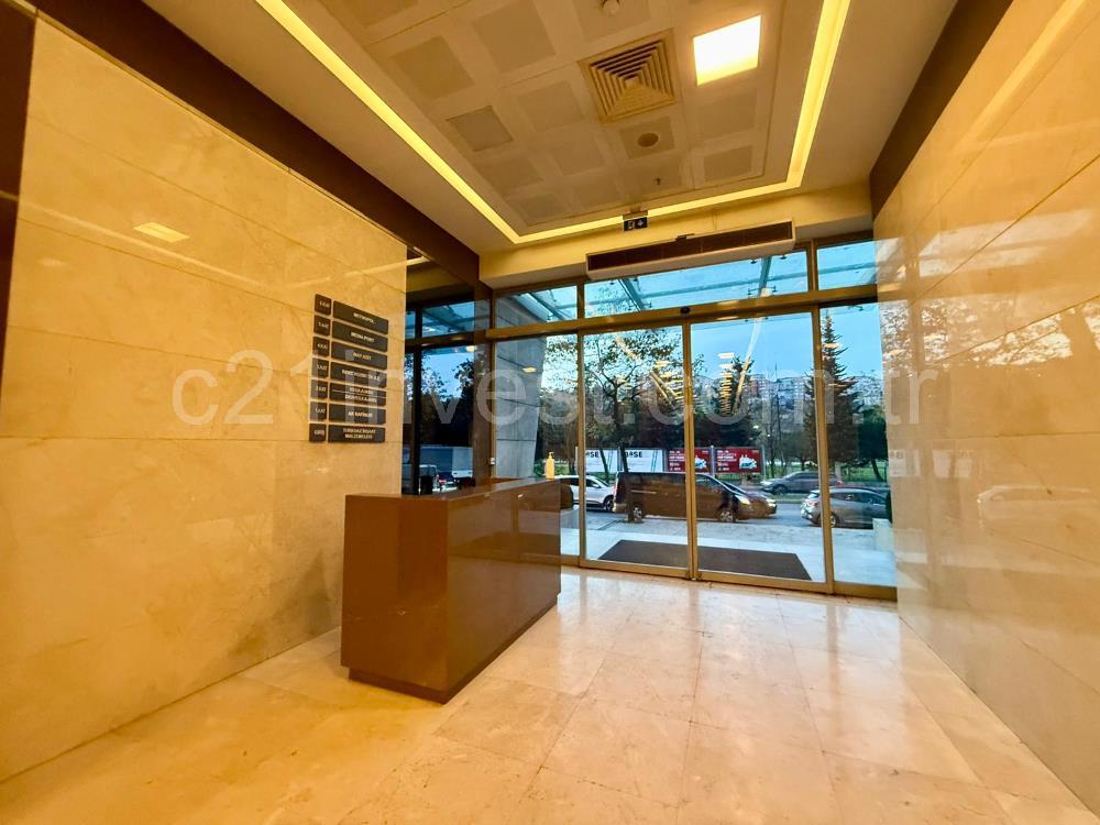 Kağıthane kiralık Dükkan Polat Ofis'de 662m2 Dekorasyonlu Mağaza