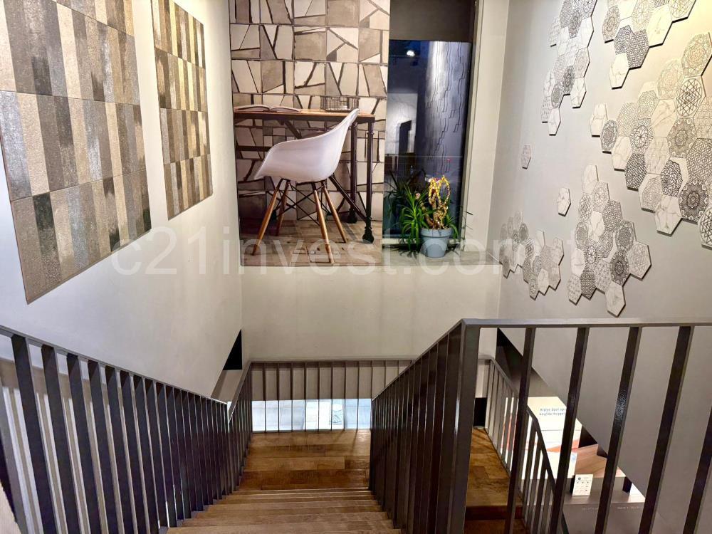 Kağıthane kiralık Dükkan Polat Ofis'de 662m2 Dekorasyonlu Mağaza