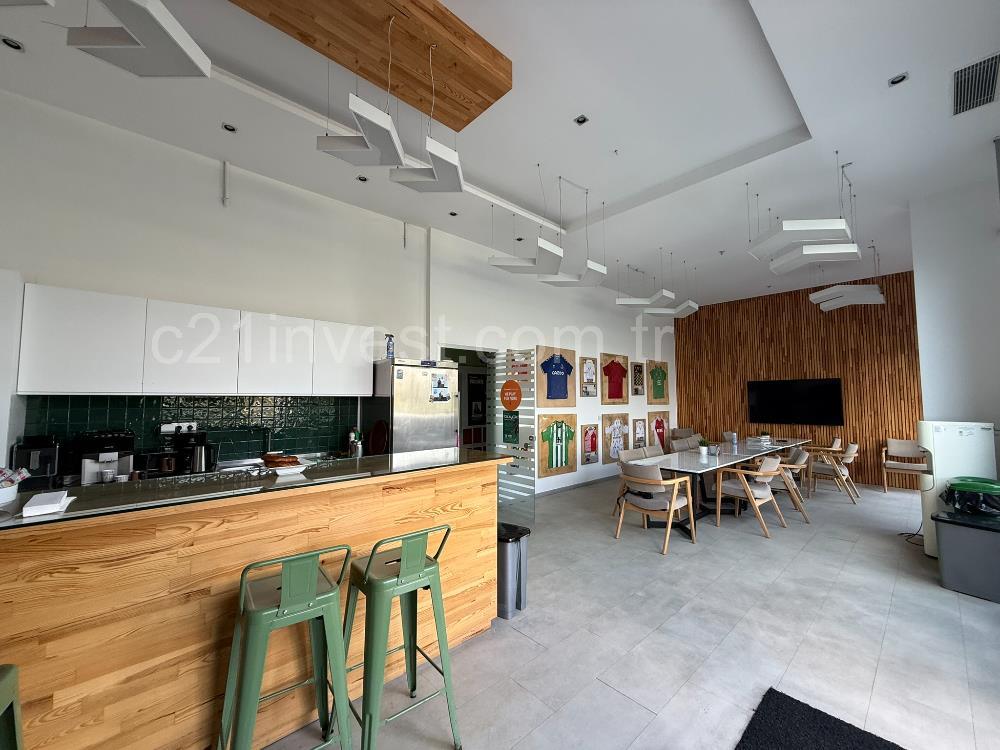 Kağıthane Kiralık Ofis Dubleks 630m2+200m2 Teraslı Polat Ofis