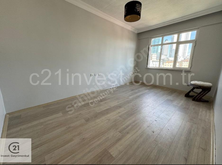 Kağıthane Ortabayır Mahallesi Satılık 2+1 Atalar Caddesi