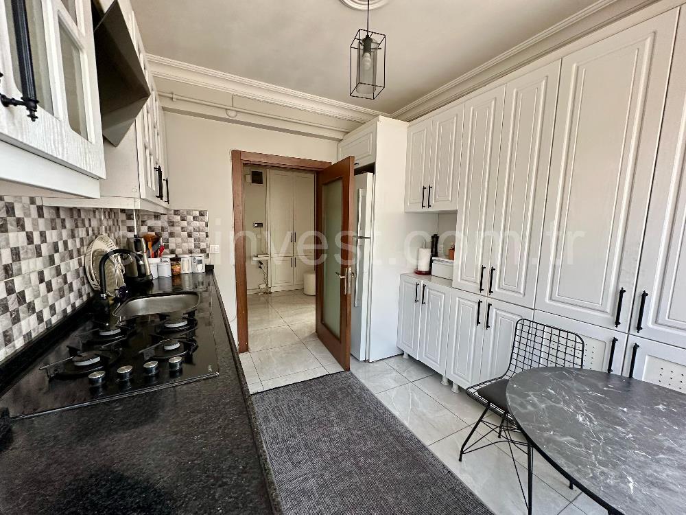 Kağıthane Satılık Daire Ab-ı Hayat Sitesinde 4+1 Fırsat Daire