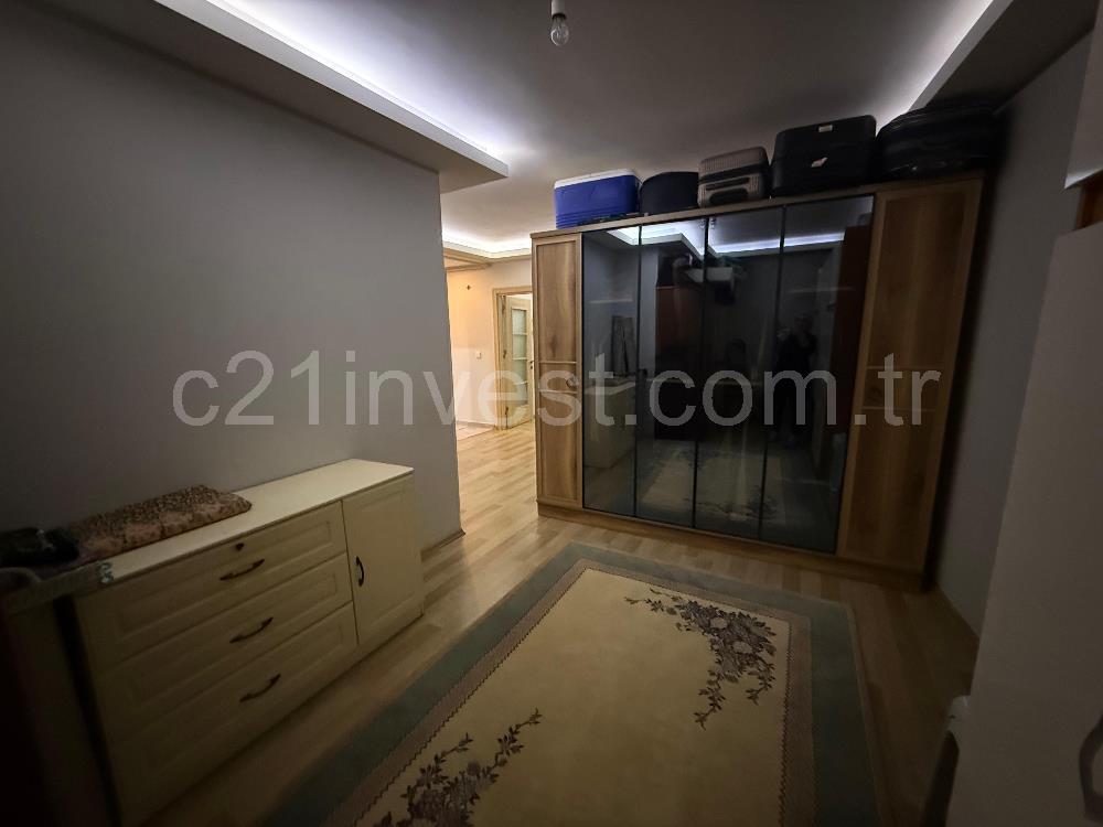 Kağıthane Sultan Selim Boş Oturuma Hazır Satılık 4+1 Daire