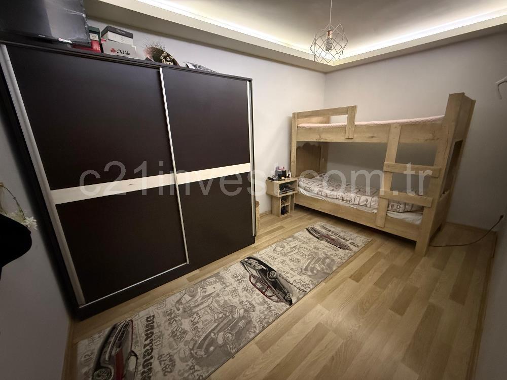 Kağıthane Sultan Selim Boş Oturuma Hazır Satılık 4+1 Daire