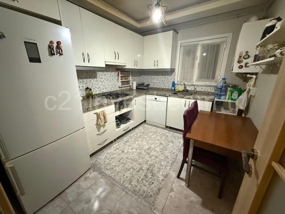 Kağıthane Sultan Selim Boş Oturuma Hazır Satılık 4+1 Daire