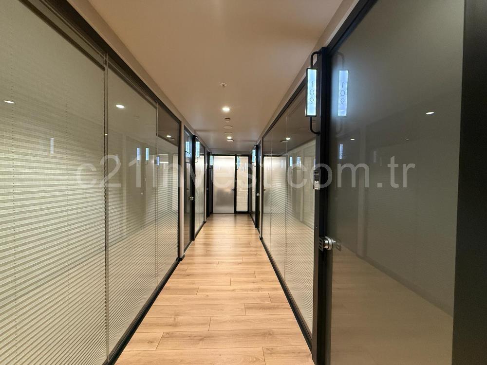 Levent Ferko Signature Kiralık 250m² Eşyalı KDV Avantajlı A+Ofis
