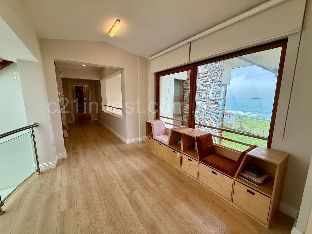Marenegro Villaları 8+2 Büyük Tip Denize Sıfır Lüks Villa