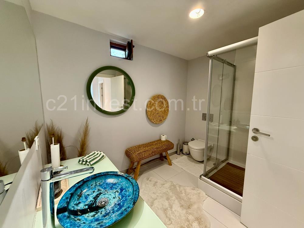 Marenegro Villaları 8+2 Büyük Tip Denize Sıfır Lüks Villa