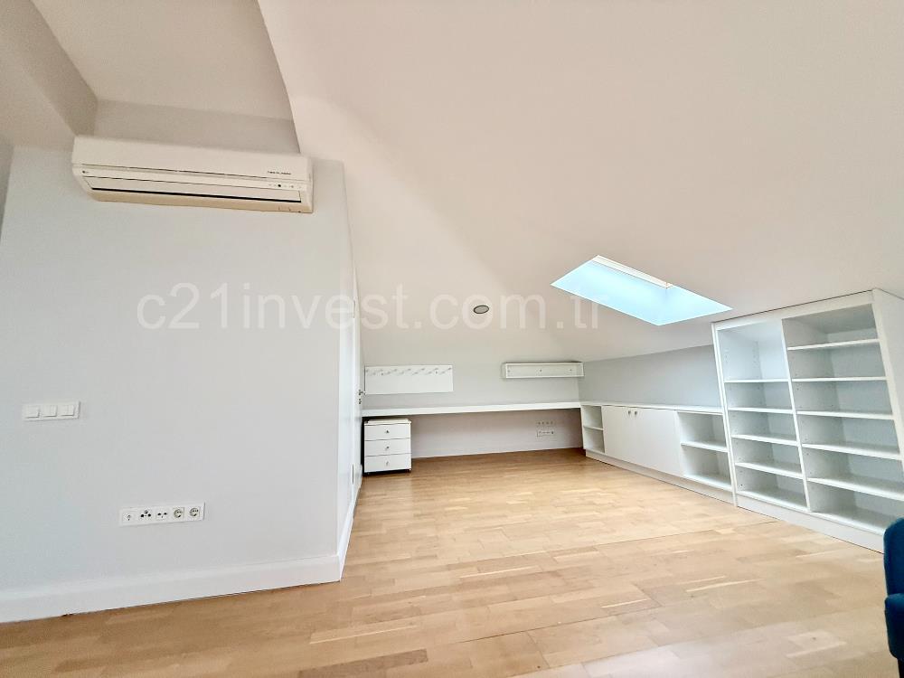 Marenegro Villaları 8+2 Büyük Tip Denize Sıfır Lüks Villa