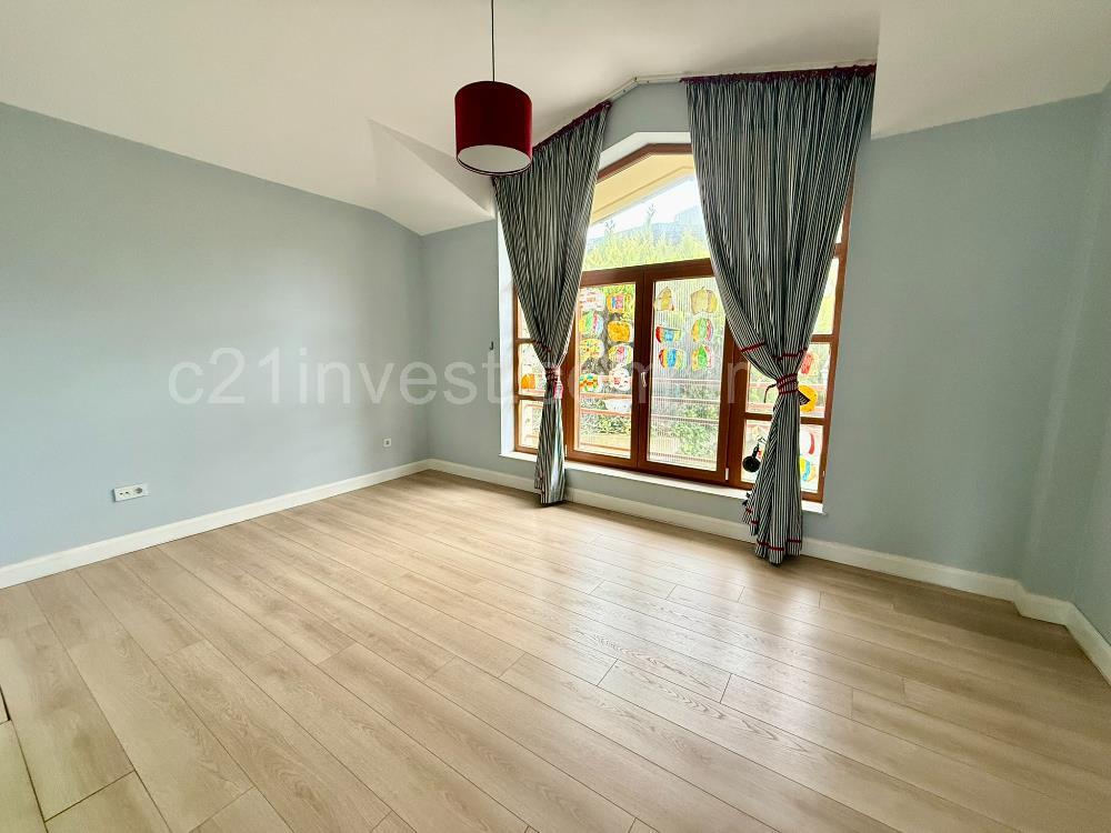 Marenegro Villaları 8+2 Büyük Tip Denize Sıfır Lüks Villa