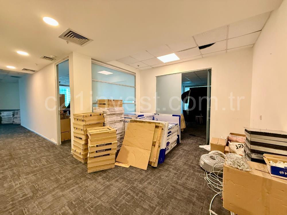 Maslak Kiralık Ofis 500m2 Polaris Plaza