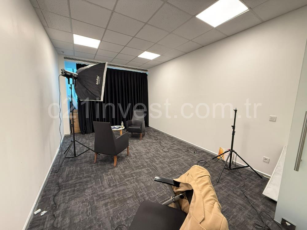 Maslak Kiralık Ofis 500m2 Polaris Plaza