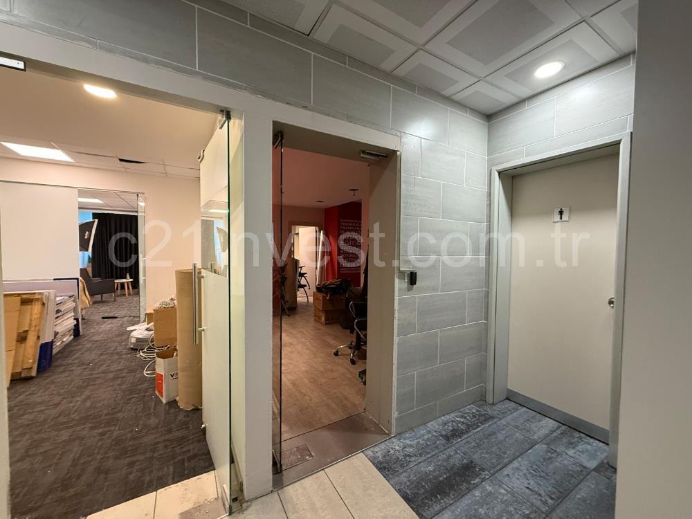 Maslak Kiralık Ofis 500m2 Polaris Plaza