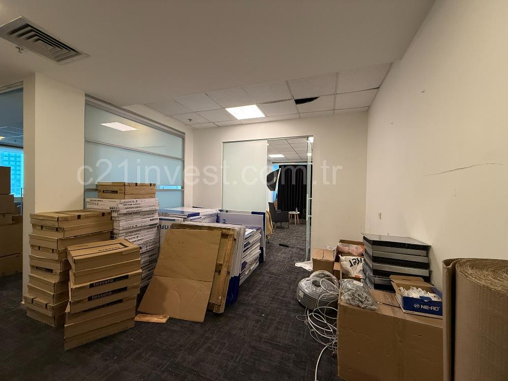 Maslak Kiralık Ofis 500m2 Polaris Plaza