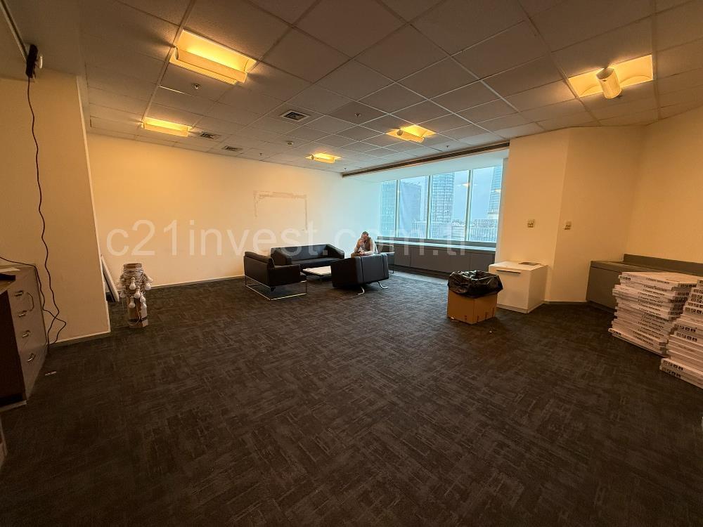Maslak Kiralık Ofis 500m2 Polaris Plaza