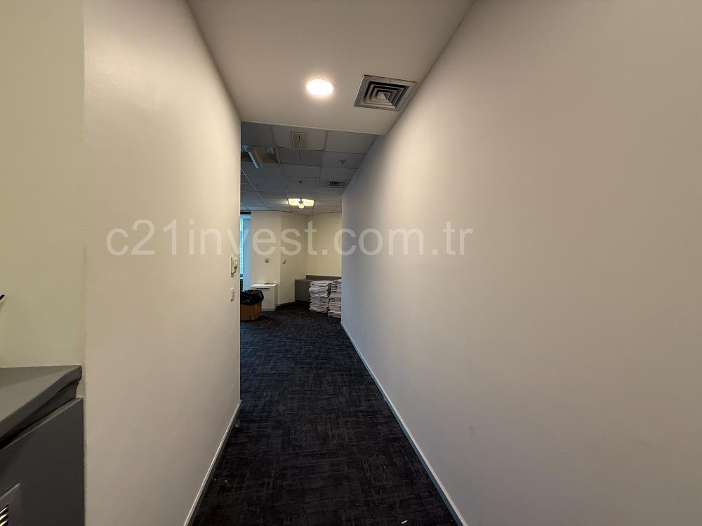 Maslak Kiralık Ofis 500m2 Polaris Plaza