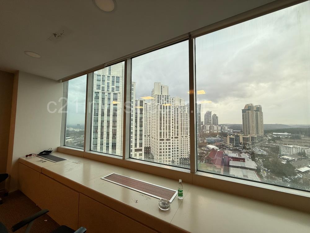 Maslak Kiralık Ofis 500m2 Polaris Plaza