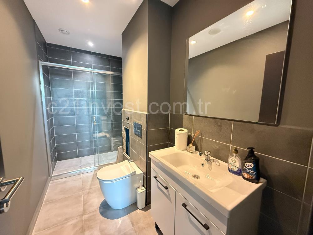 Maslak Kiralık Ofis Spine Tower 650m2 Boğaz Manzaralı Şık Ofis