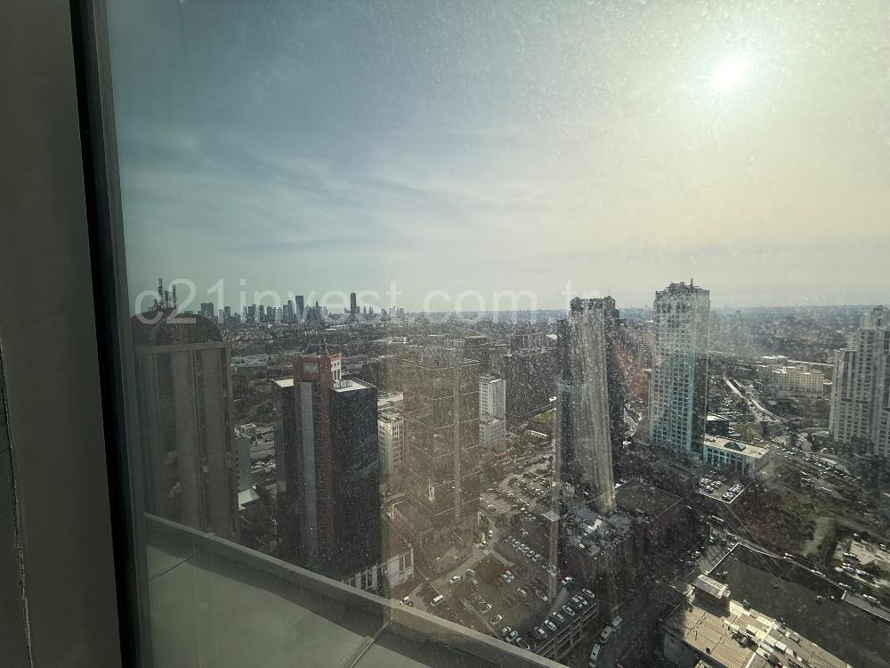 Maslak Kiralık Ofis Spine Tower 650m2 Boğaz Manzaralı Şık Ofis