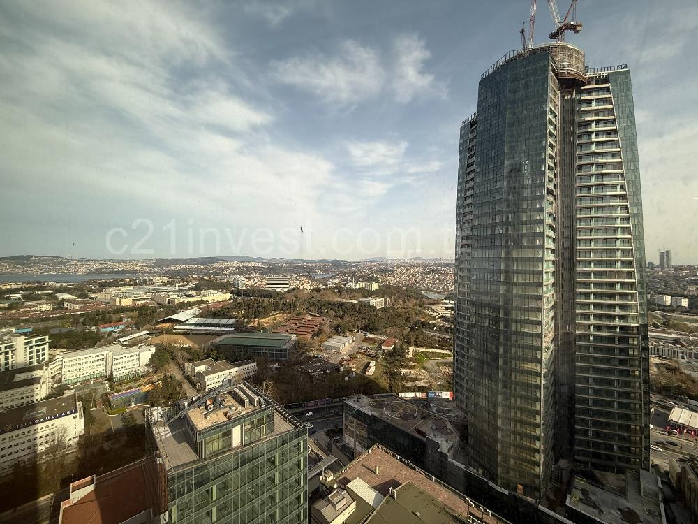 Maslak Kiralık Ofis Spine Tower 650m2 Boğaz Manzaralı Şık Ofis