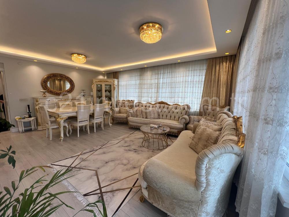 Mecidiyeköy Satılık 3+1 Masrafsız Daire