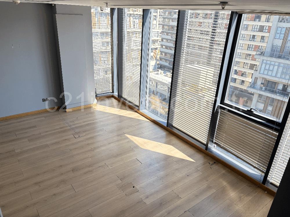 NEF 11 Kiralık Ofis 1+1 Loft