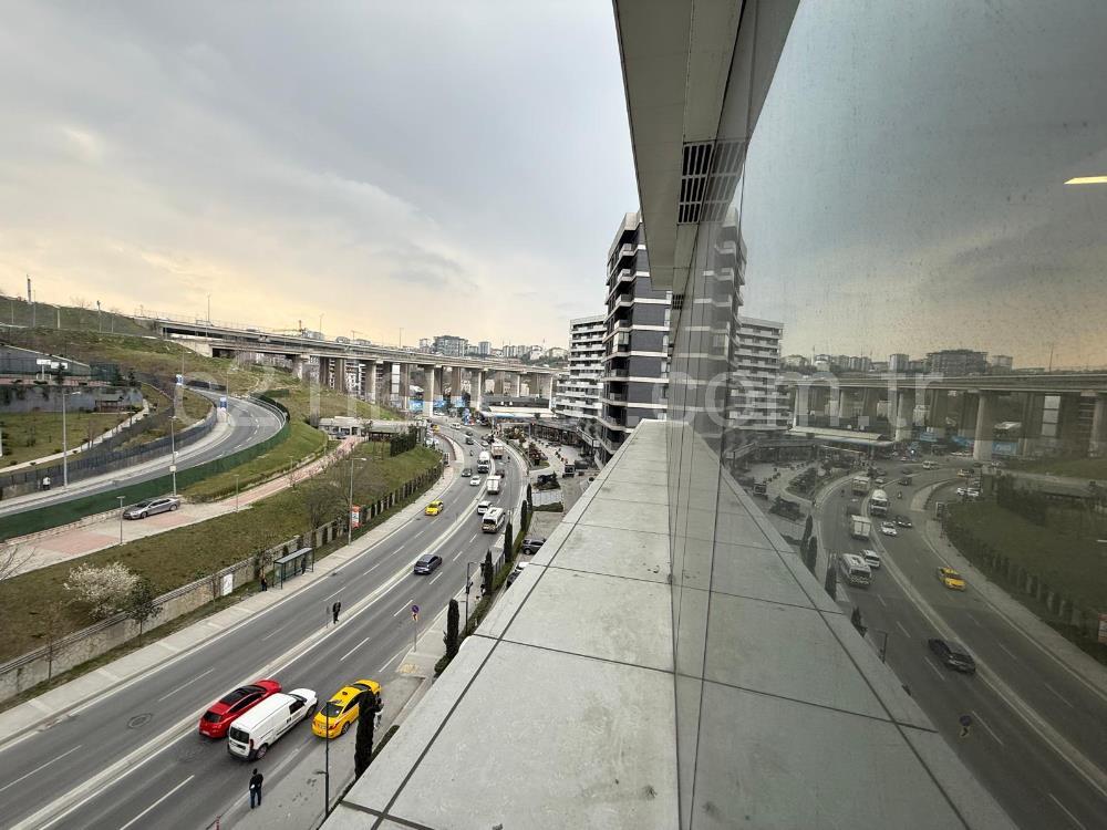 Porta Vadi Kiralık Ofis 134m2 Ofis Dekorasyonlu Vadistanbul