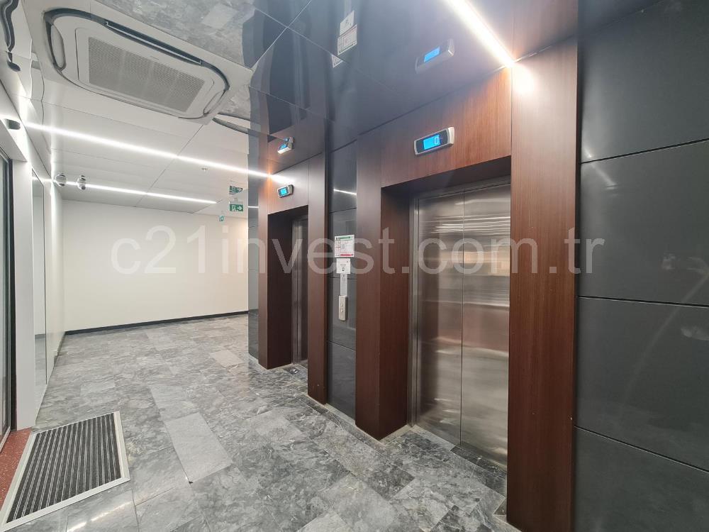 Porta Vadi Kiralık Ofis 134m2 Ofis Dekorasyonlu Vadistanbul