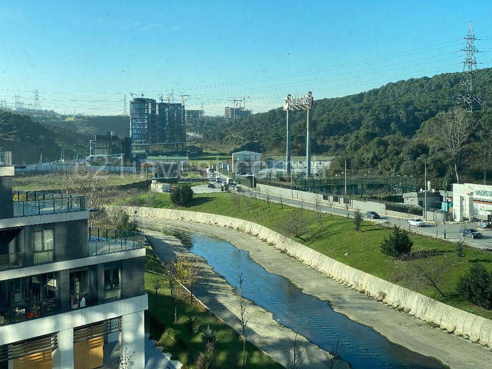 Porta Vadi Kiralık Ofis 293m2 Mobilyalı Dekorasyonlu Vadistanbul