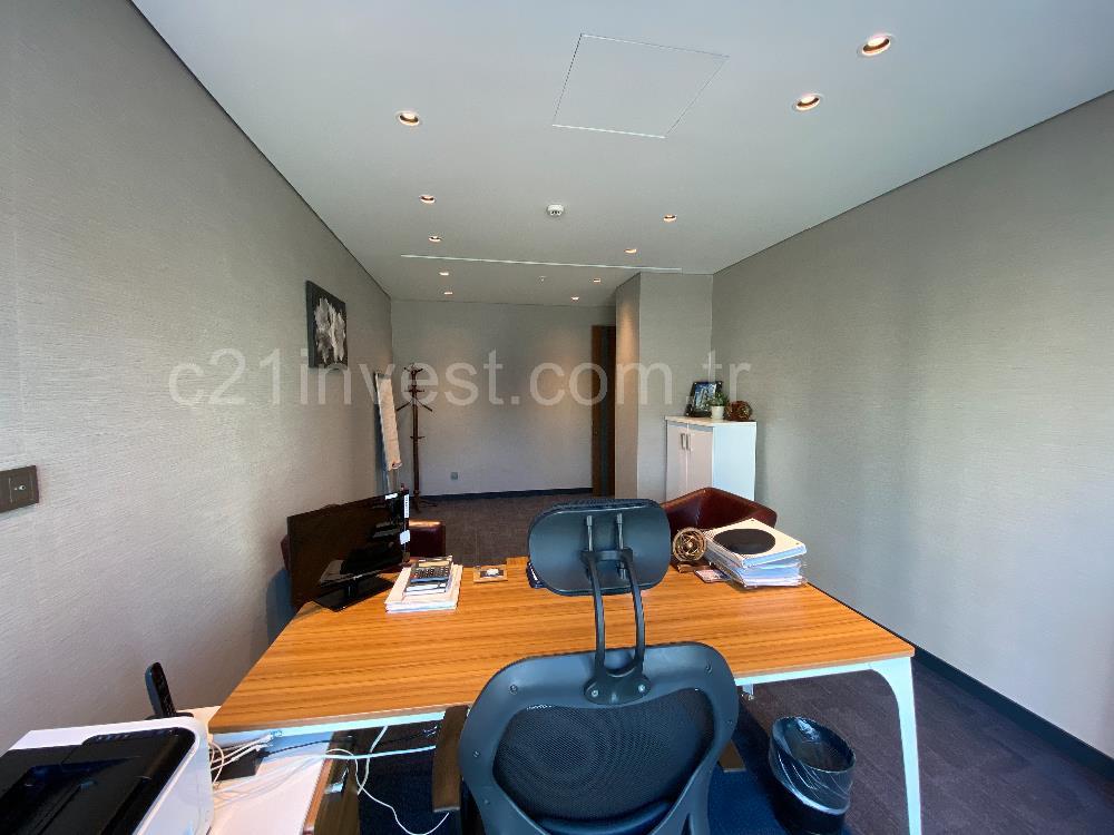 Porta Vadi Kiralık Ofis 293m2 Mobilyalı Dekorasyonlu Vadistanbul