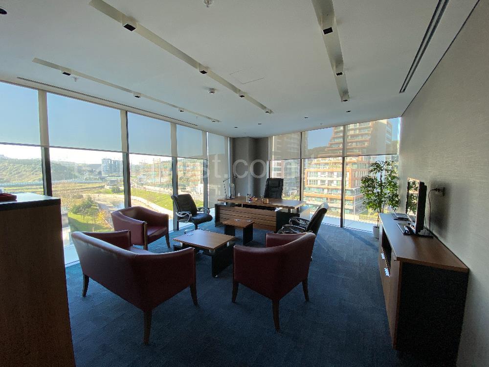 Porta Vadi Kiralık Ofis 293m2 Mobilyalı Dekorasyonlu Vadistanbul