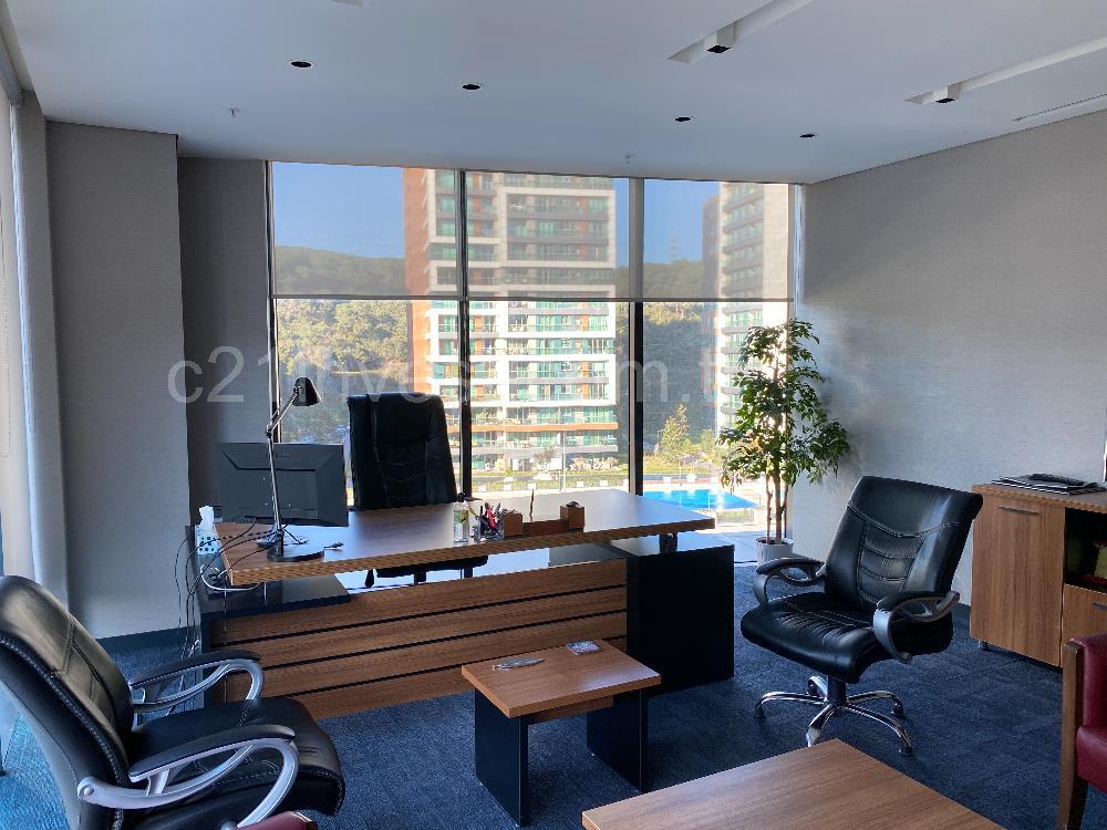 Porta Vadi Kiralık Ofis 293m2 Mobilyalı Dekorasyonlu Vadistanbul