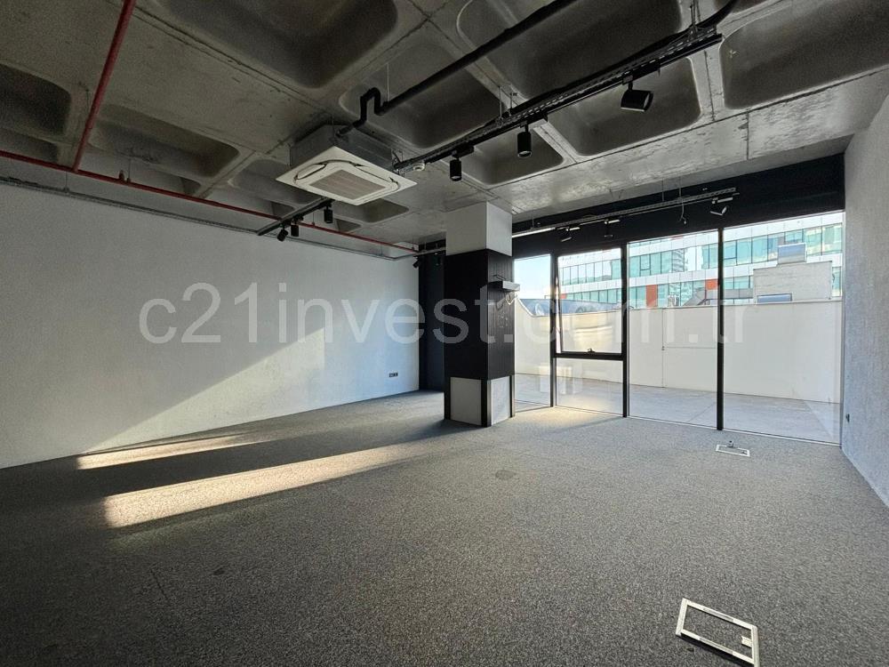 Porta Vadi Kiralık Ofis 73m2 Dekorasyonlu Vadistanbul Seba