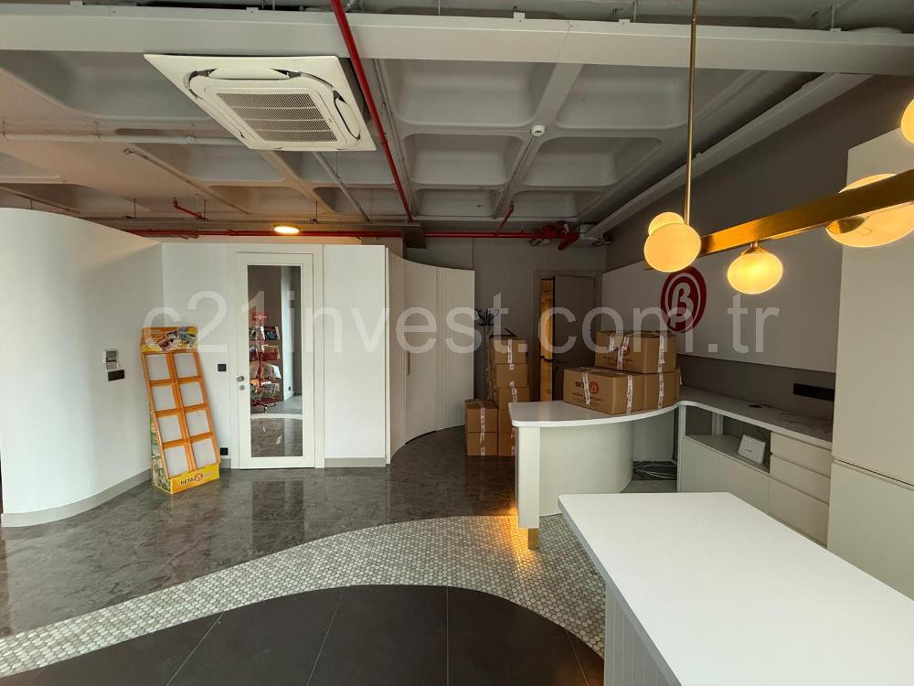 Porta Vadi Satılık Ofis 134m2 Dekorasyonlu Vadistanbul Skyland