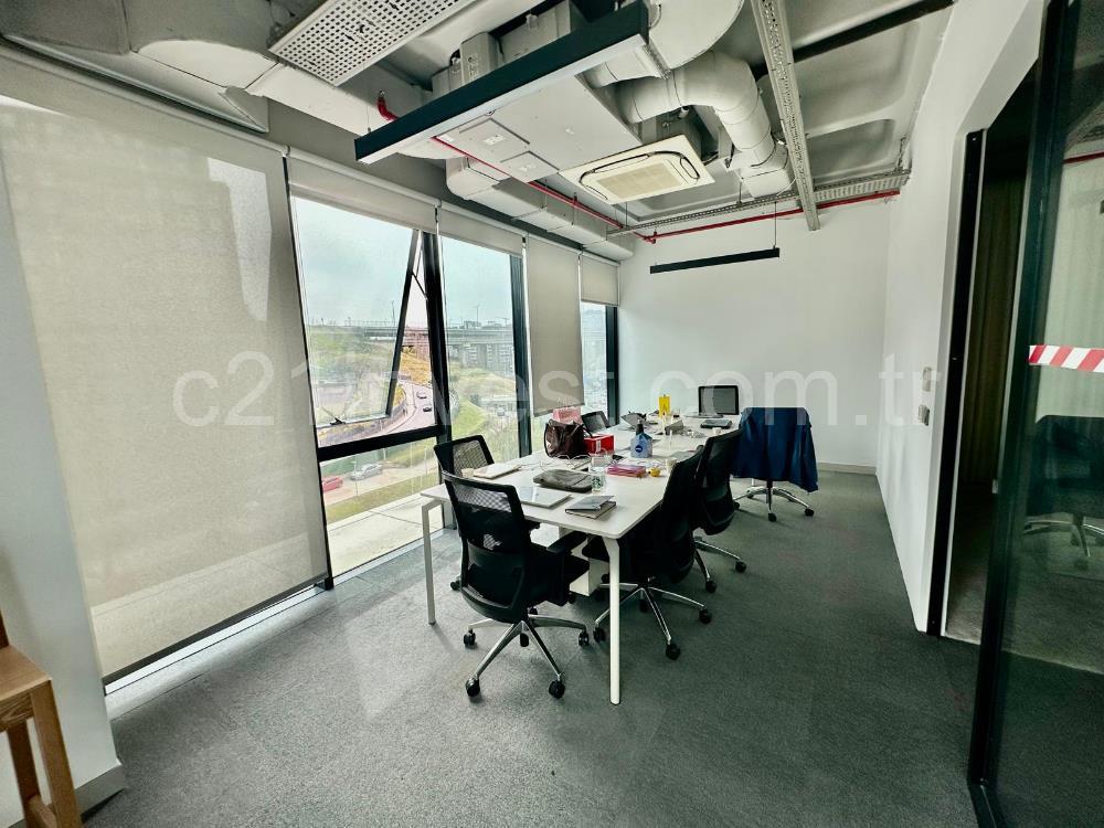 Porta Vadi Satılık Ofis 134m2 Dekorasyonlu Vadistanbul Skyland