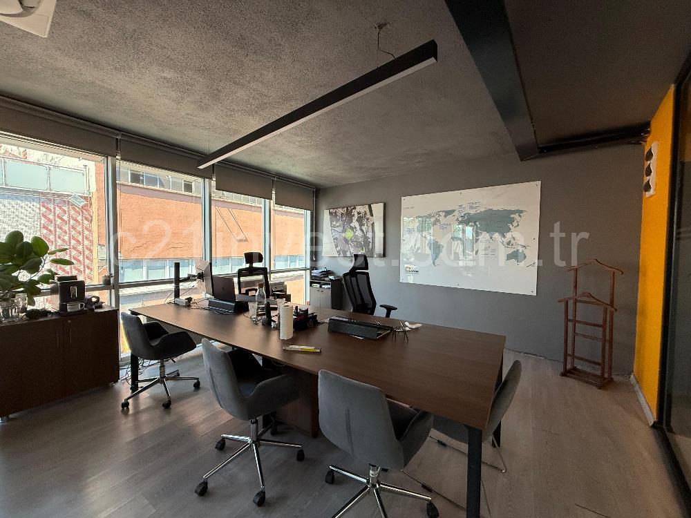 Sanayi Mahallesi Satılık Bina Mini Plaza 1200m2 Taşınmaya Hazır