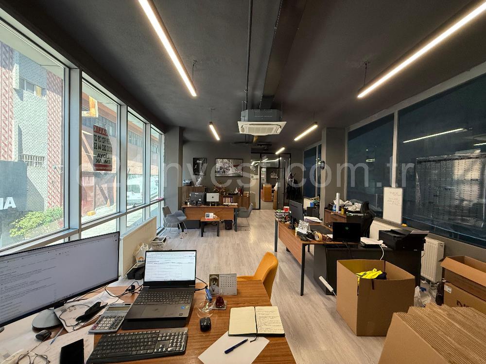 Sanayi Mahallesi Satılık Bina Mini Plaza 1200m2 Taşınmaya Hazır