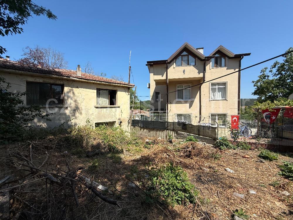 Sarıyer Kilyos Kumköy’de Denize Yakın, Orman Manzaralı 300 m² İmarlı Arsa