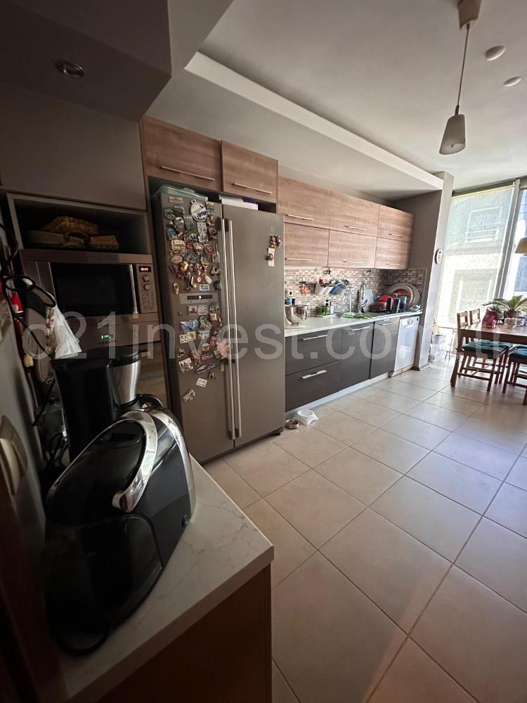 Sarıyer Uskmrköy Belkıs Konaklarında 3+1 ACİL Satılık Villa