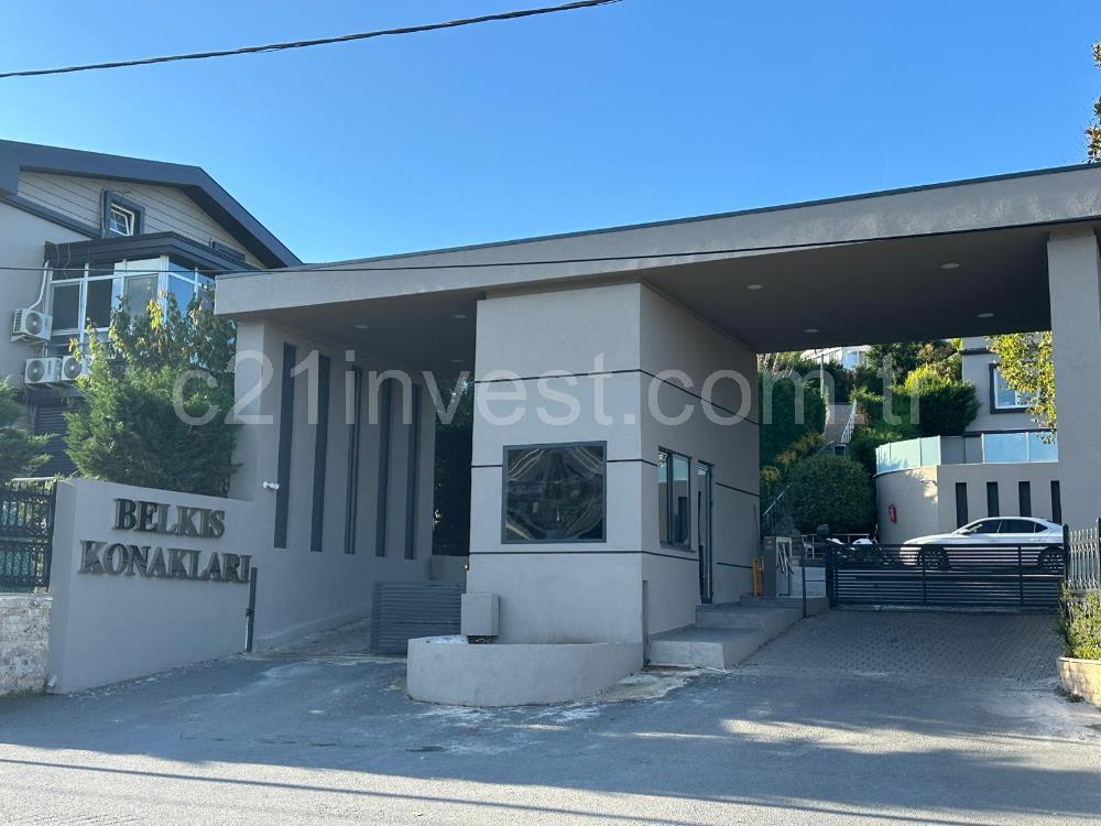 Sarıyer Uskmrköy Belkıs Konaklarında 3+1 ACİL Satılık Villa