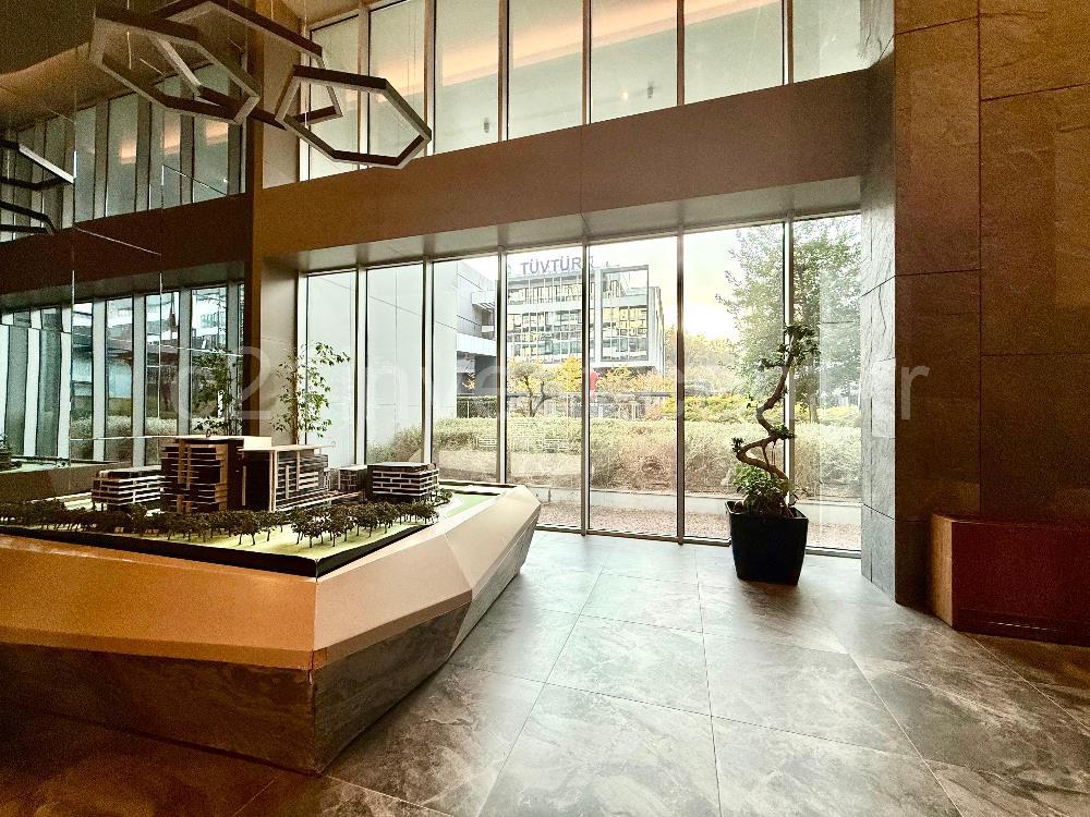 Seba Satılık Ofis 251m2+17m2 Bahçe Kullanımlı Dekorasyonlu