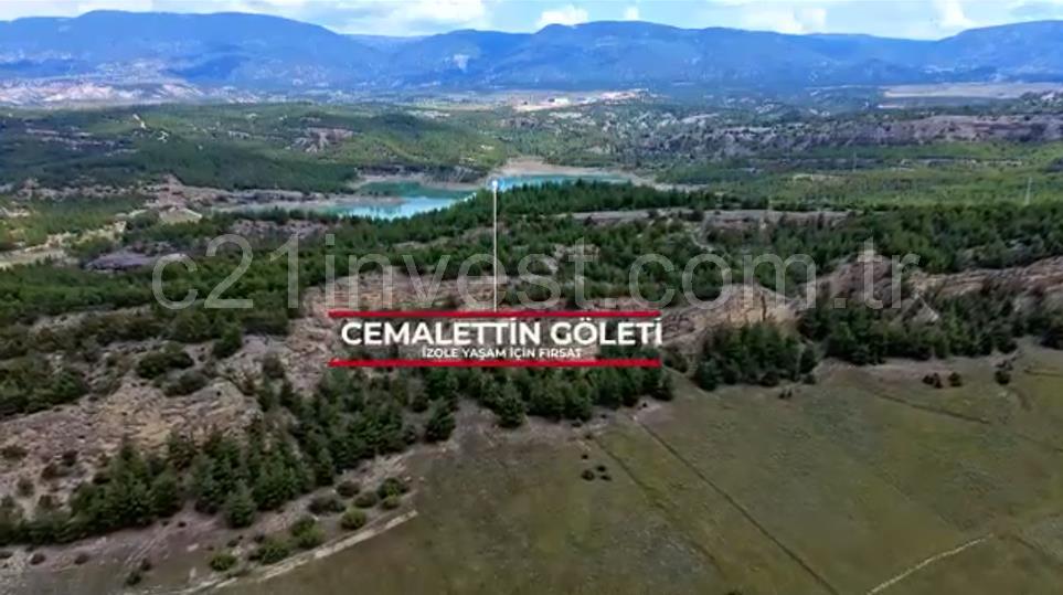 SİNOP BOYABAT YOLUNA ÇOK YAKIN 2092 M2 TARLA SATILIKTIR.