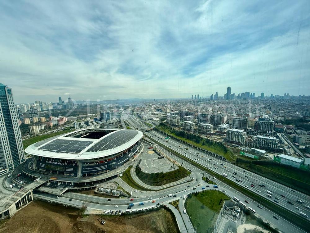 Skyland  227m2 Dekorasyonlu Satılık Ofis