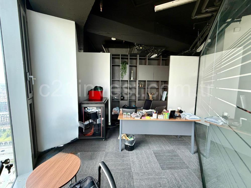 Skyland  227m2 Dekorasyonlu Satılık Ofis