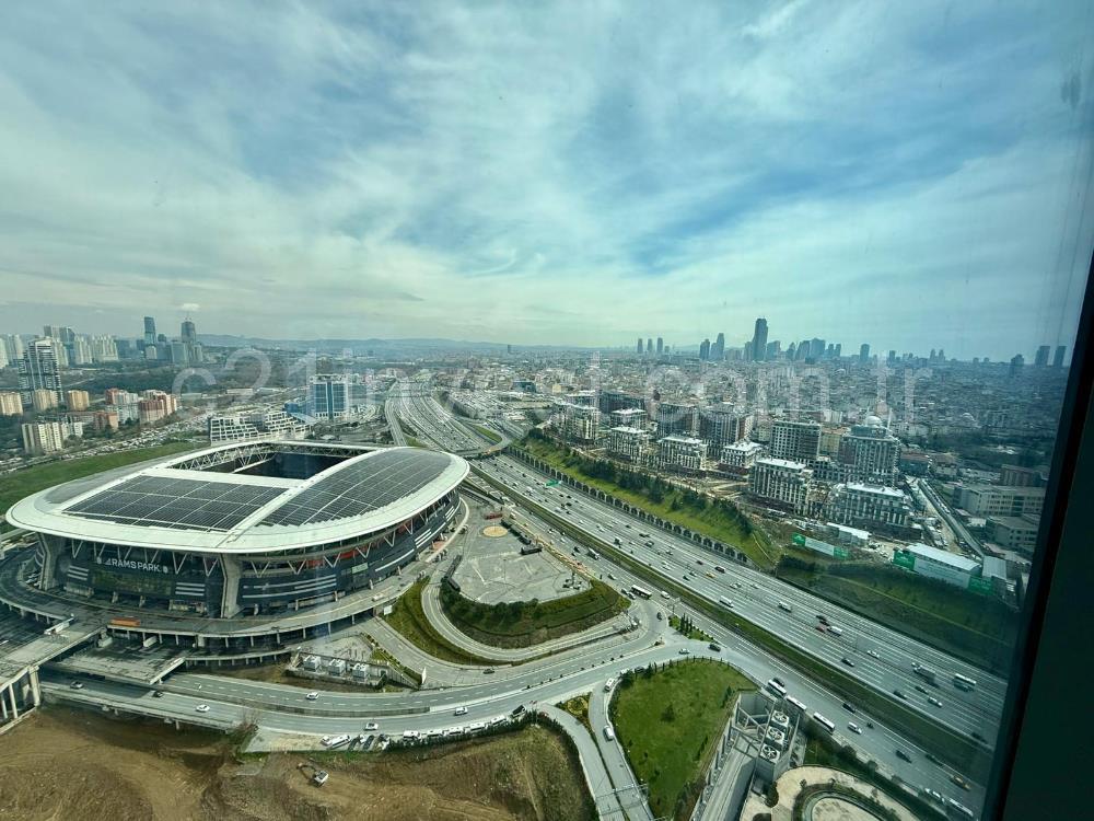 Skyland  227m2 Dekorasyonlu Satılık Ofis