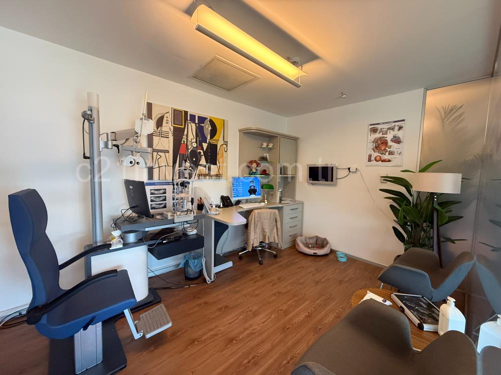 Skyland Kiralık Ofis 171m2 Kliniğe Uygun +KDV Avantajlı