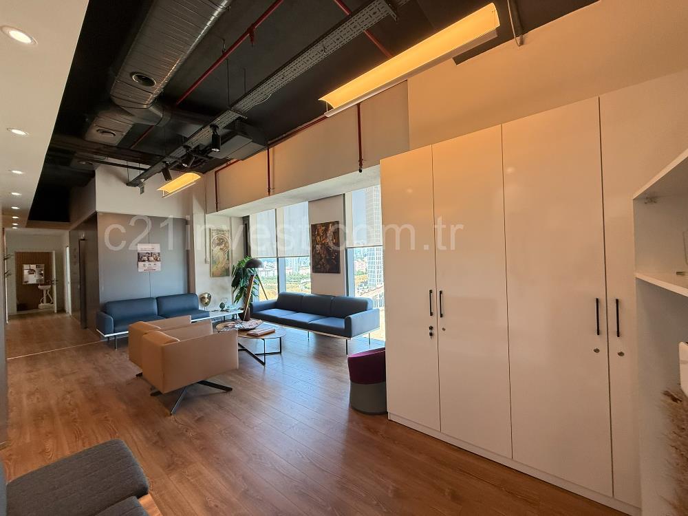 Skyland Kiralık Ofis 171m2 Kliniğe Uygun +KDV Avantajlı