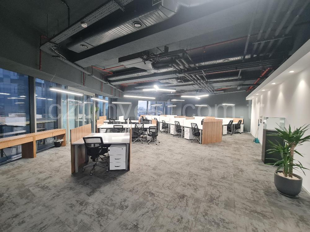 Skyland Kiralık Ofis 467m2 Dekorasyonlu +KDV Avantajlı