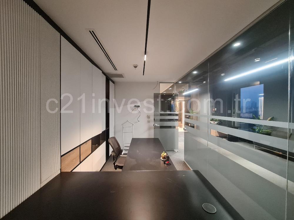 Skyland Kiralık Ofis 773m2 Dekorasyonlu, Teraslı +KDV Avantajlı
