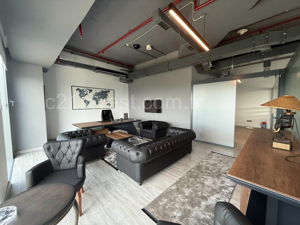 Skyland Kiralık ofis KDVli 225 m² Mobilyalı Teraslı Ofis
